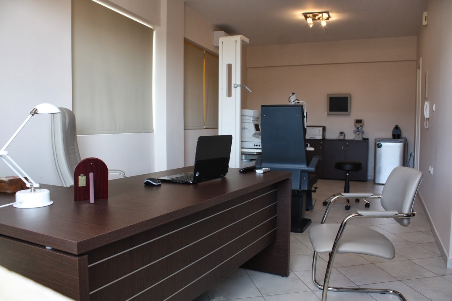 Γιάννης Δεσίπρης - Οφθαλμιατρείο Γέρακα