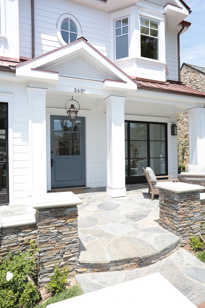 California-beach-house-exterior
